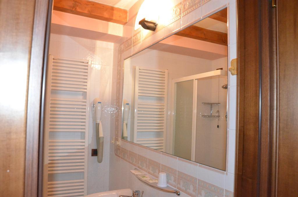 Hotel La Piazzetta 维迪奇亚蒂科 客房 照片
